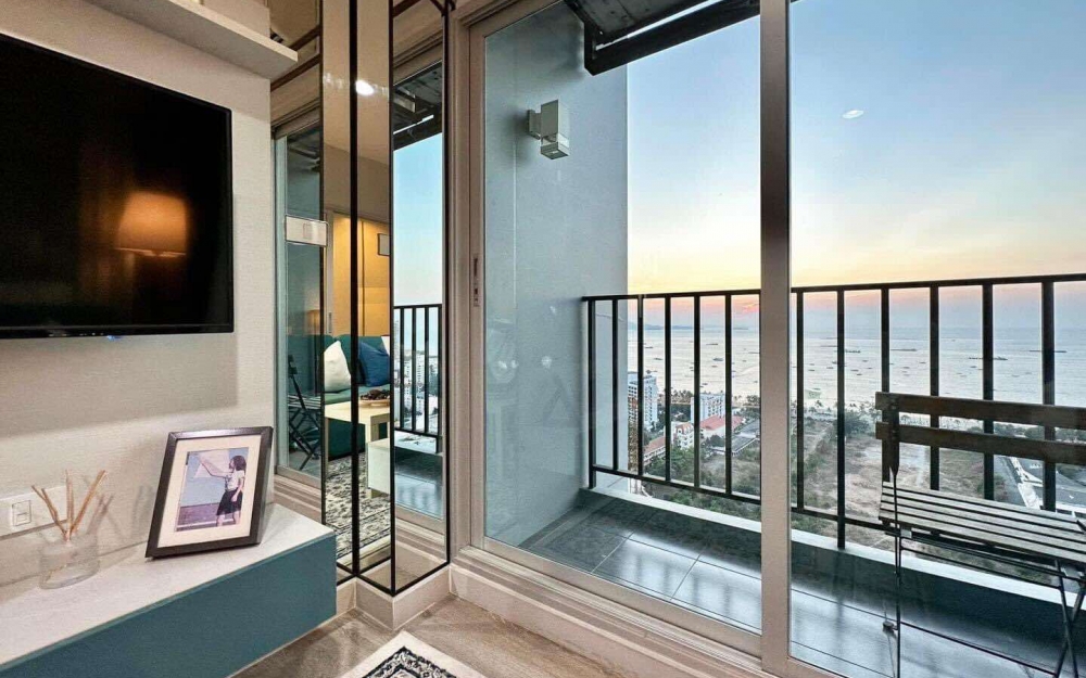 ขาย Centric Sea พัทยากลาง 1 ห้องนอน ชั้น 27 วิวทะเล (2)