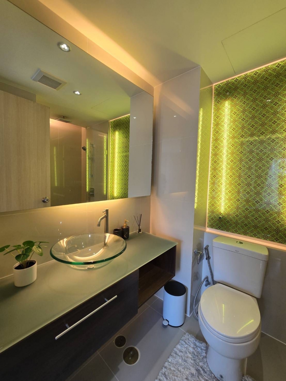 ให้เช่า Grande Caribbean Pattaya แกรนด์ แคริบเบียน พัทยา 2 ห้องนอน วิวเมือง