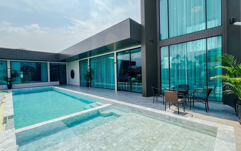 ขายบ้าน Pool Villa ซ.ชัยพฤกษ์ 5 ห้องนอน 6 ห้องน้ำ 270 ตร.วา (3)