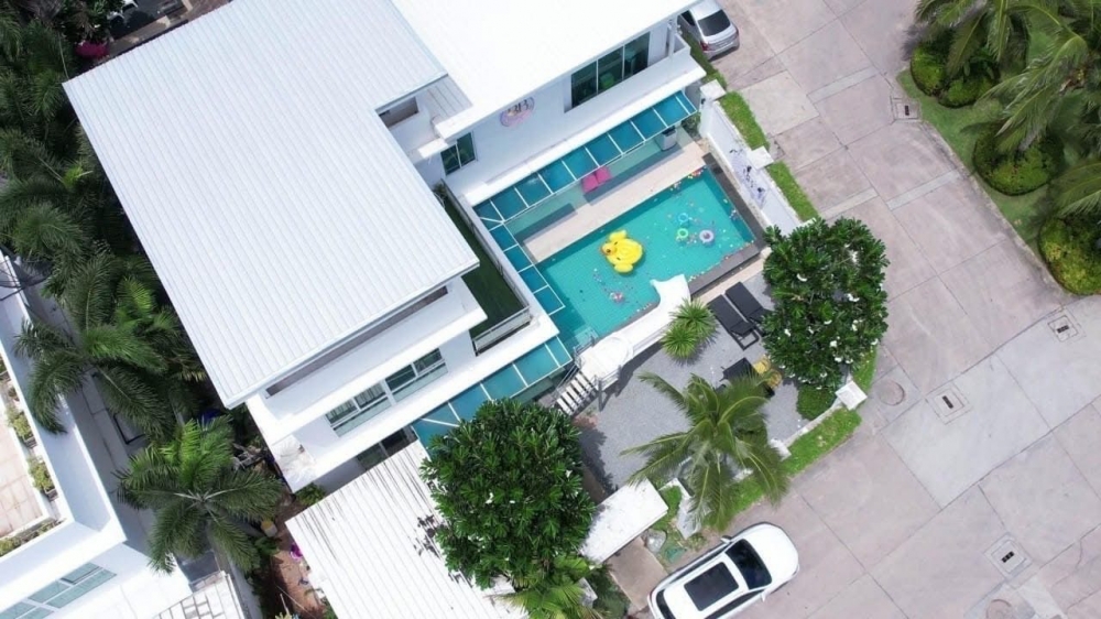 ให้เช่า Pool Villa 2 ชั้น 5 ห้องนอน 5 ห้องน้ำ จอมเทียน
