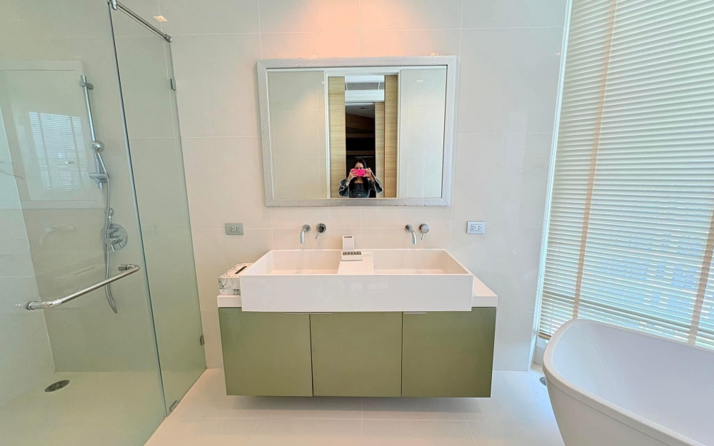 ให้เช่าคอนโด รีเฟลคชั่น จอมเทียน 3 ห้องนอน วิวทะเล