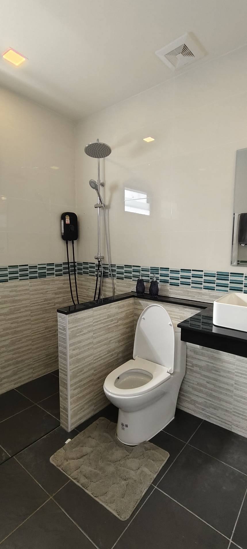 ขาย Pool Villa 4 ห้องนอน 3 ห้องน้ำ มาบประชัน (2)