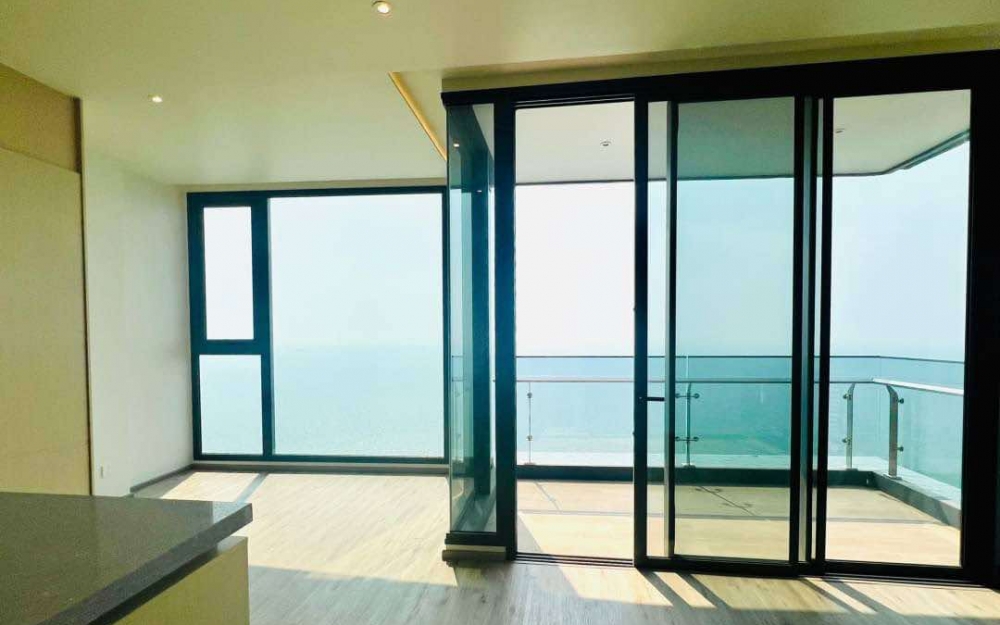 ขาย Arom Wongamat อารมณ์ วงศ์อมาตย์ 2 ห้องนอน  2 ห้องน้ำ วิวทะเล (3)