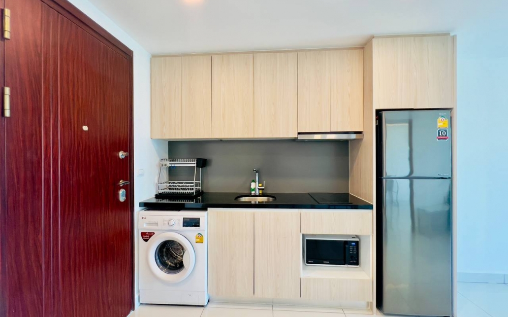 ขาย Laguna Beach Resort 3 The Maldives Jomtien ลากูน่าบีช รีสอร์ท 3 เดอะมัลดีฟส์ จอมเทียน 1 ห้องนอน วิวสระ (2)