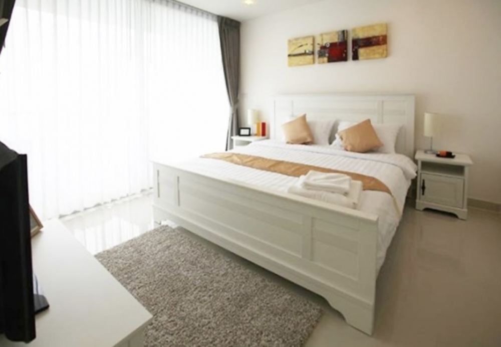 ขาย Club Royal Wongamat คลับ รอยัล วงศ์อมาตย์ 1 ห้องนอน วิวสระ (2)