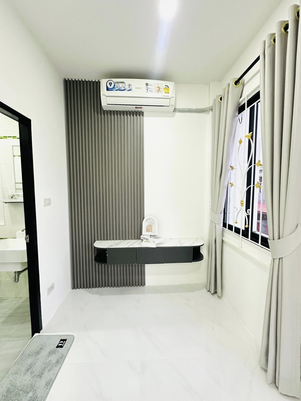 ขาย Town Home 2 ชั้น 3 ห้องนอน 3 ห้องน้ำ เนินพลับหวาน (2)