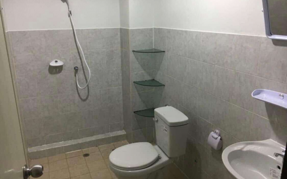 ขายอาคารพาณิชย์ 3 ชั้น 4 ห้องนอน 2 ห้องน้ำ พัทยากลาง