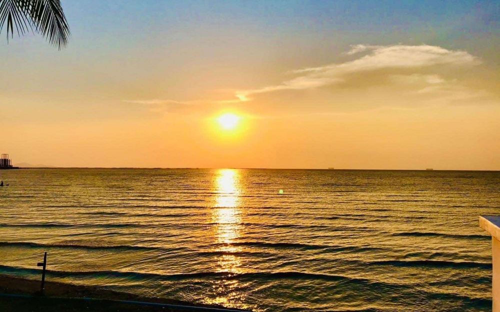 ปล่อยเช่าบ้าน Pool Villa ติดทะเล พัทยาเหนือ 4 ห้องนอน 5 ห้องน้ำ