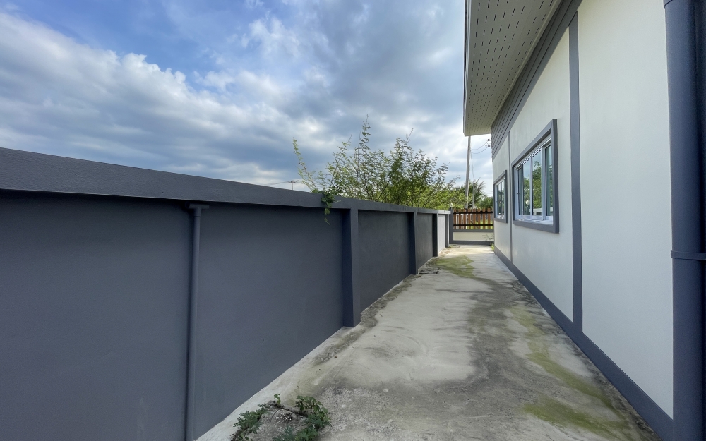 ขาย บ้าน 2 ห้องนอน 2 ห้องน้ำ ห้วยใหญ่ (3)