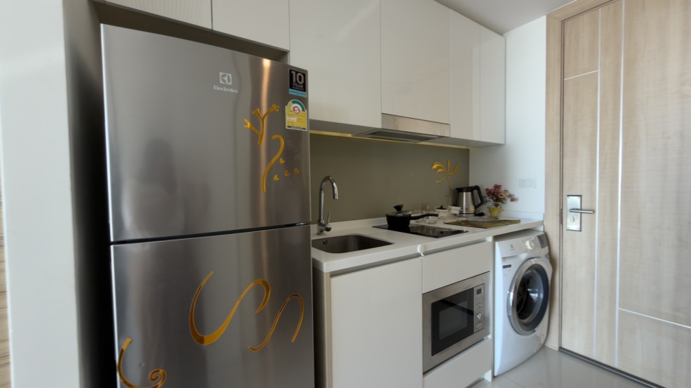 ปล่อยเช่า Riviera Jomtien ริเวียร่า จอมเทียน Studio ชั้น 15 วิวทะเล ติดเจ้าของ