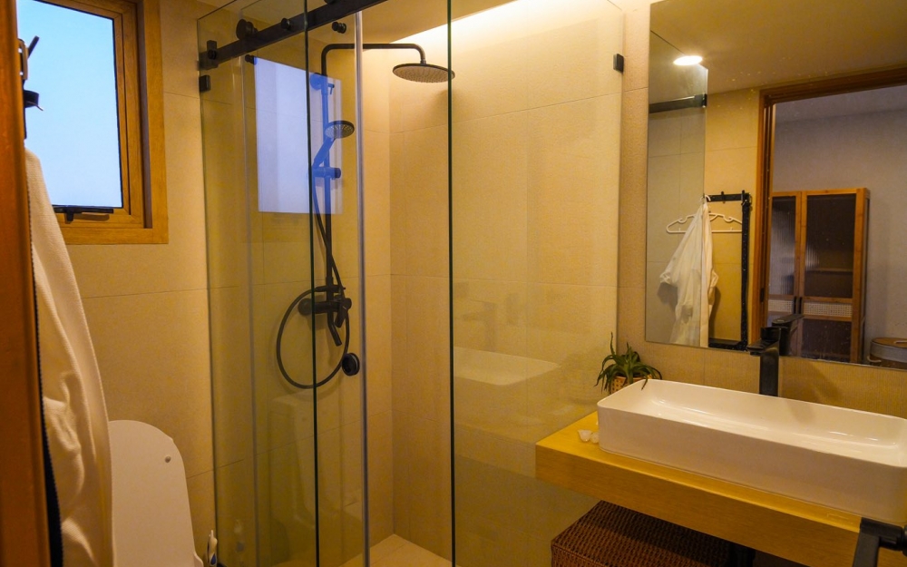 ขายบ้าน 3 ห้องนอน 4 ห้องน้ำ ใกล้ชายหาดวงศ์อมาตย์