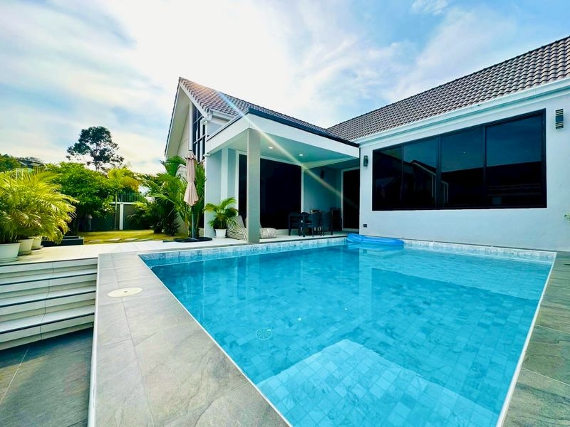 ขาย Pool Villa 3 ห้องนอน 4 ห้องน้ำ ใกล้อ่างเก็บน้ำมาบประชัน (2)