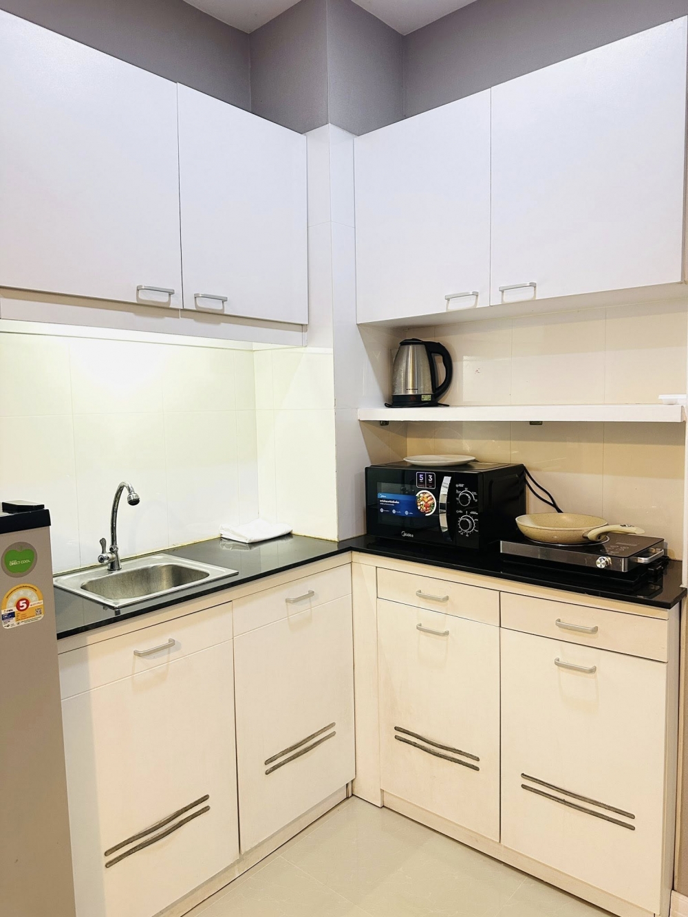 ขาย CC Condo Central Pattaya ซีซีคอนโด พัทยากลาง 1 ห้องนอน วิวสระ (2)