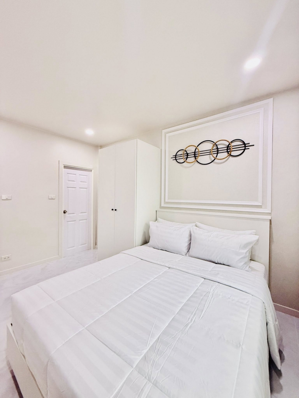 ขาย ทาวน์เฮ้าส์ 2 ห้องนอน 2 ห้องน้ำ ซอยบุญสัมพันธ์ (2)