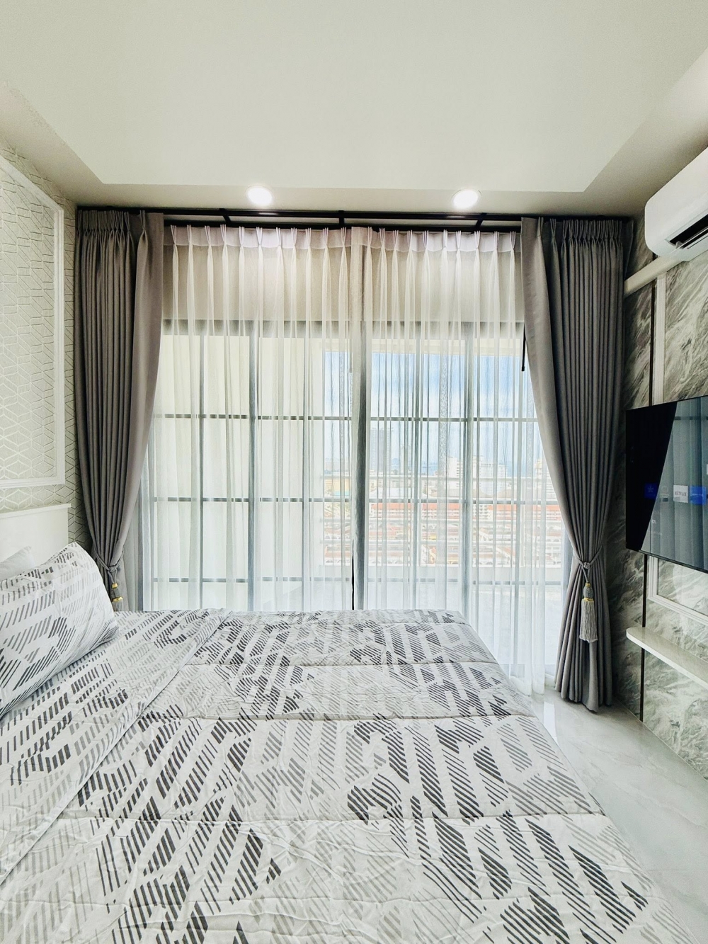 ขาย View Talay 5 Jomtien วิวทะเล 5 จอมเทียน 1 ห้องนอน วิวทะเล (2)