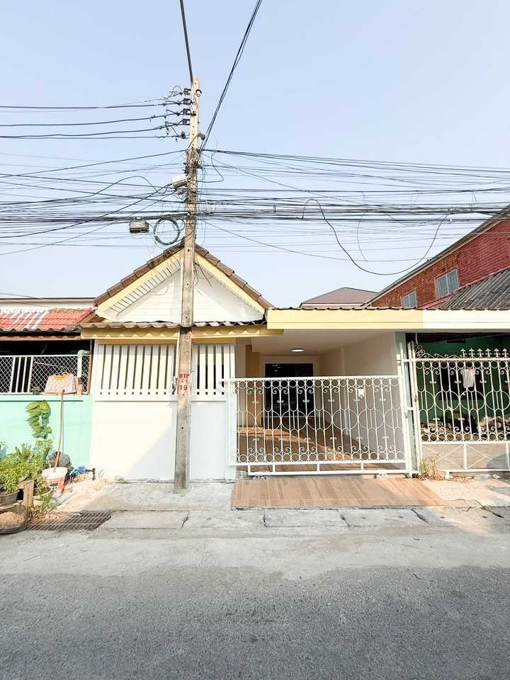 ขาย Town House 2 ห้องนอน 1 ห้องน้ำ เขาน้อย (2)