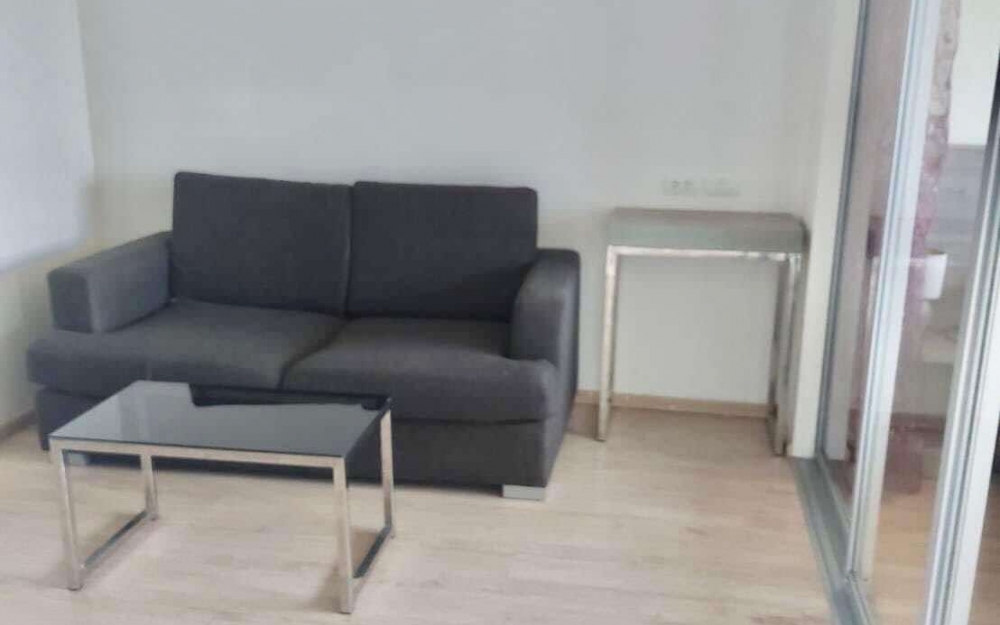 ปล่อยเช่ารายปี เดอะกลาส พัทยาใต้ 1 ห้องนอน ชั้น 6 วิวเมือง