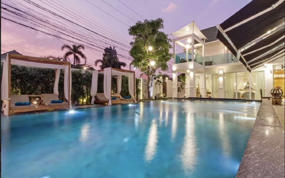 ปล่อยเช่ารายปี บ้าน Pool Villa 2 ชั้น พัทยา 5 ห้องนอน 5 ห้องน้ำ