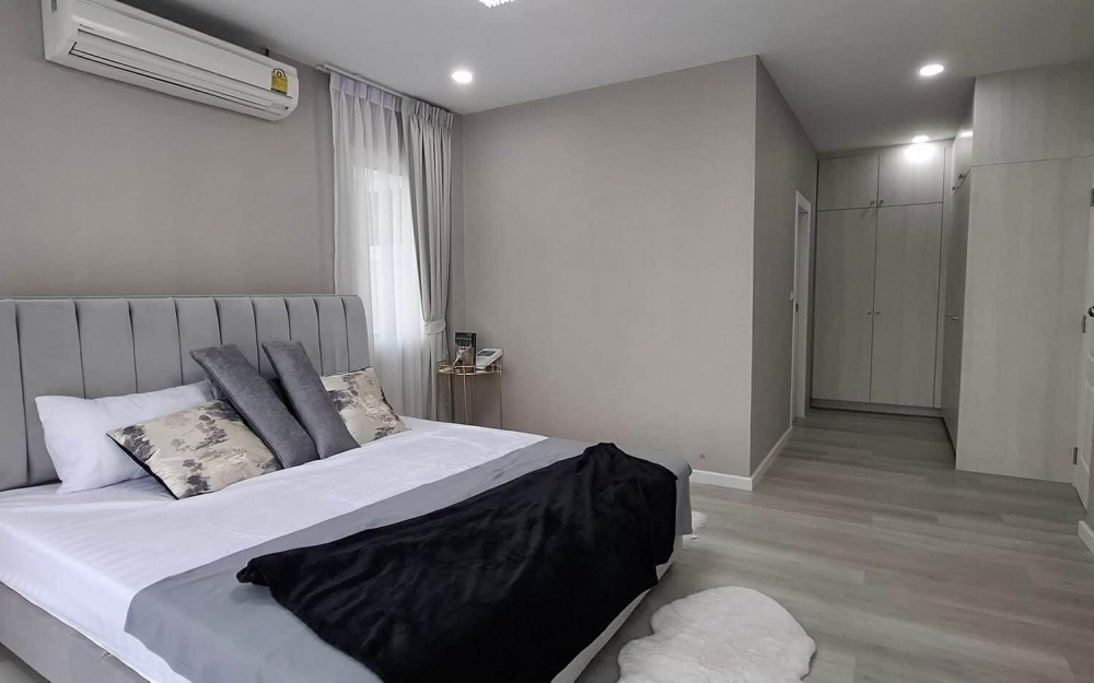 ขาย Pool Villa 4 ห้องนอน 4 ห้องน้ำ จอมเทียน (3)