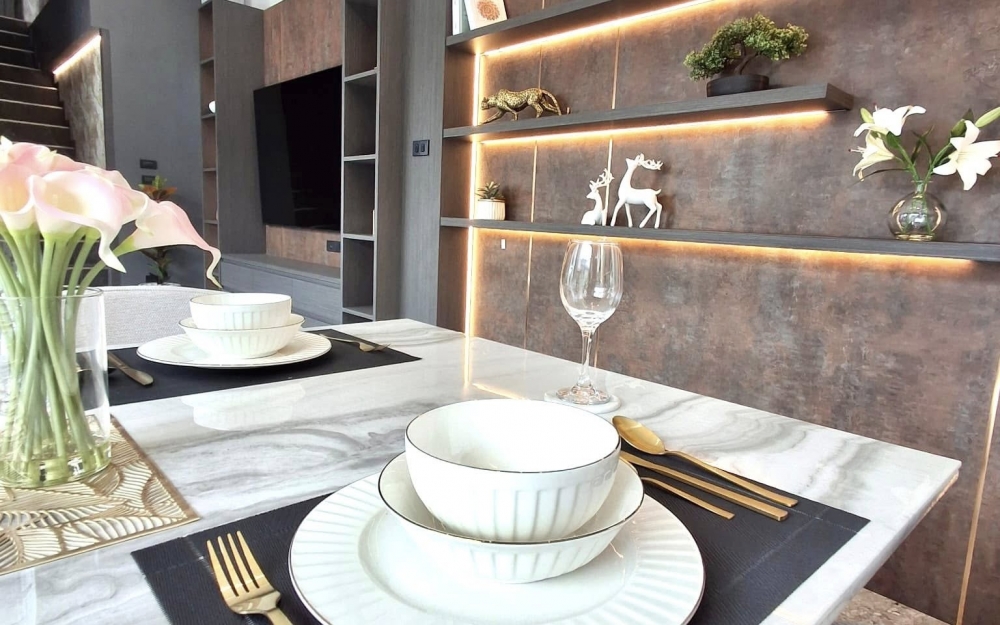 ขาย Pool Villa 2 ชั้น 4 ห้องนอน 6 ห้องน้ำ โป่ง มาบประชัน (3)