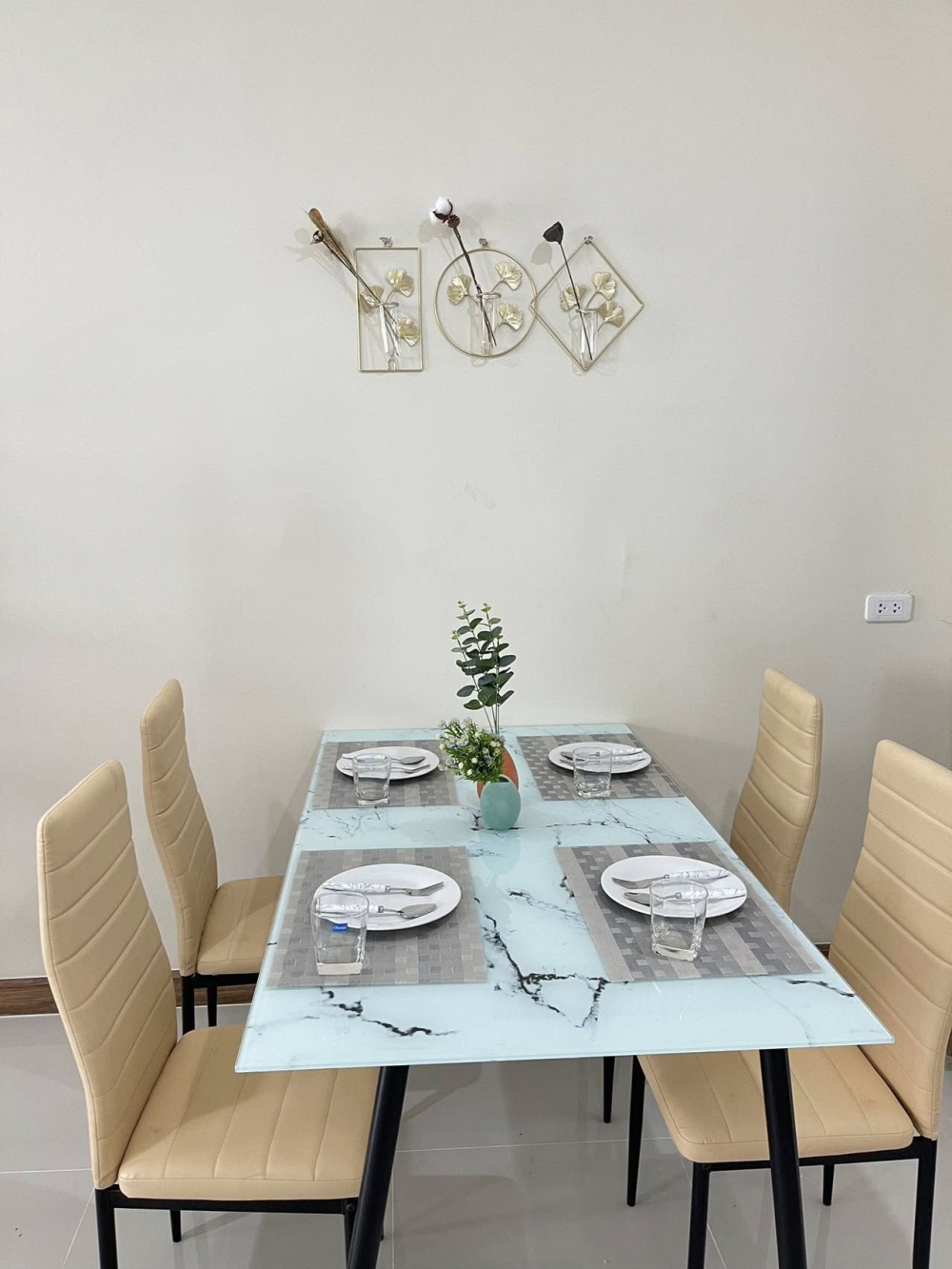 ขาย ทาวน์โฮม 2 ชั้น 4 ห้องนอน 2 ห้องน้ำ เขาตาโล (3)