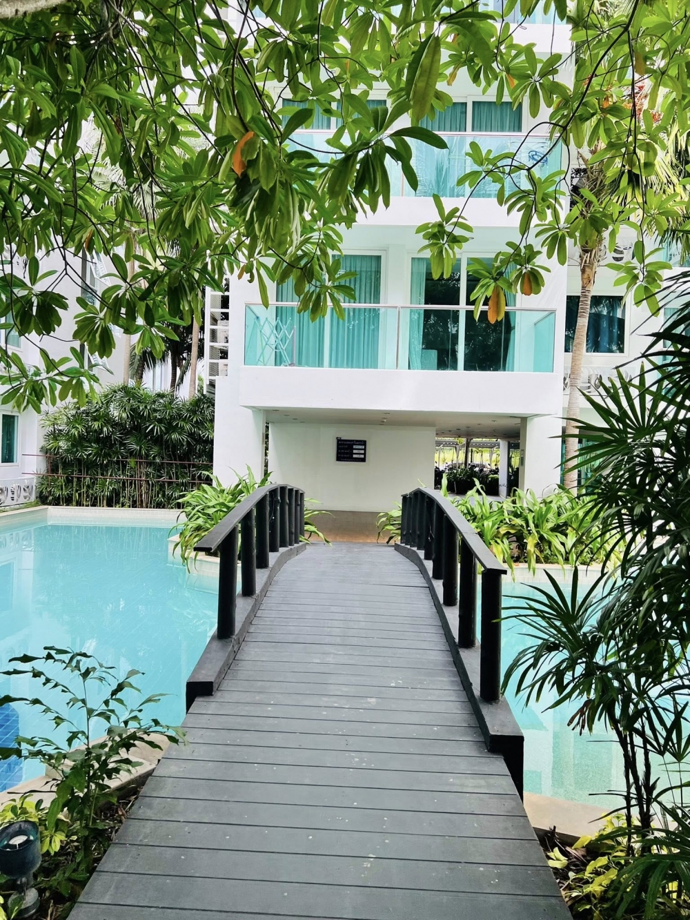 ขายพร้อมผู้เช่า Amazon Residence Jomtien อเมซอน เรสซิเดนซ์ จอมเทียน 1 ห้องนอน (2)