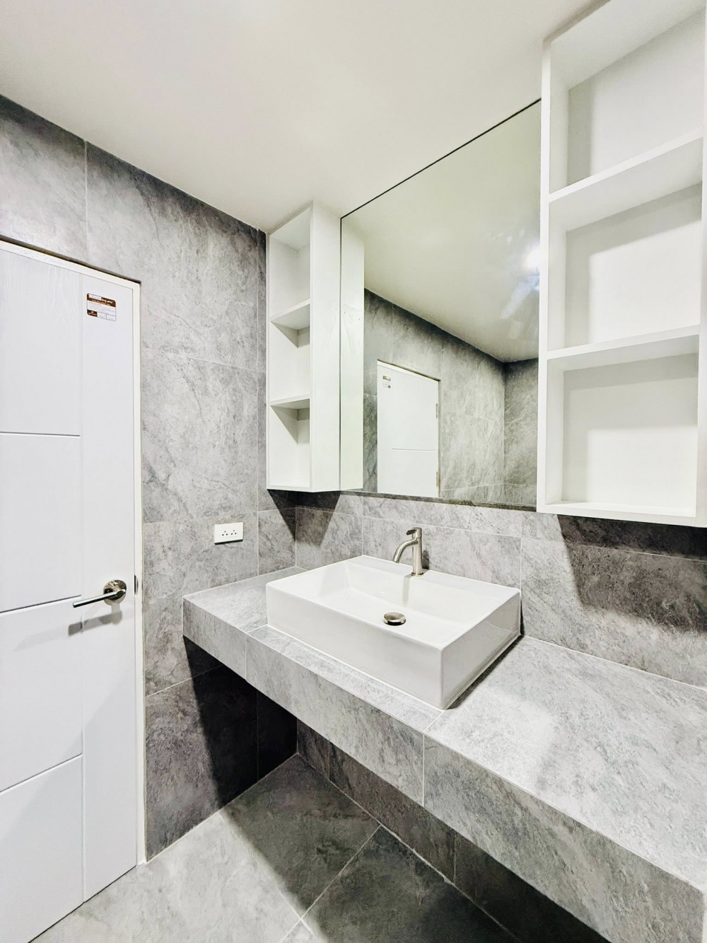 ขาย View Talay 5 Jomtien วิวทะเล 5 จอมเทียน 1 ห้องนอน วิวทะเล (2)