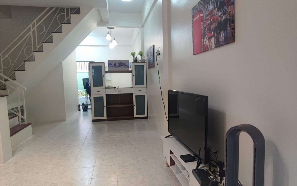 ให้เช่าทาวน์เฮ้าส์ 2 ห้องนอน ซอยบุญสัมพันธ์