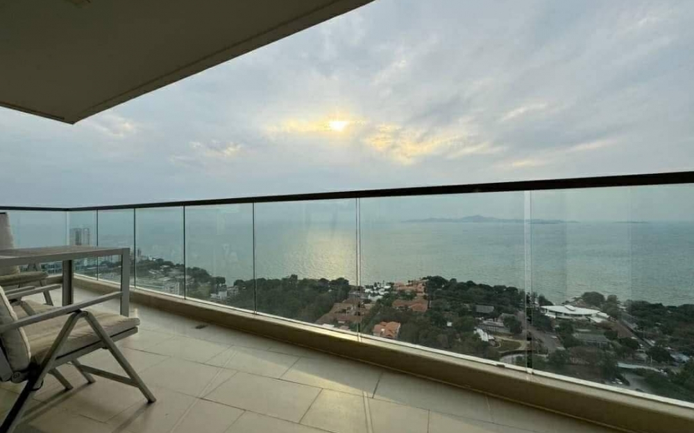 ขาย The Peak Tower Pratamnak เดอะ พีค ทาวน์เวอร์ พระตำหนัก 2 ห้องนอน วิวทะเล (2)