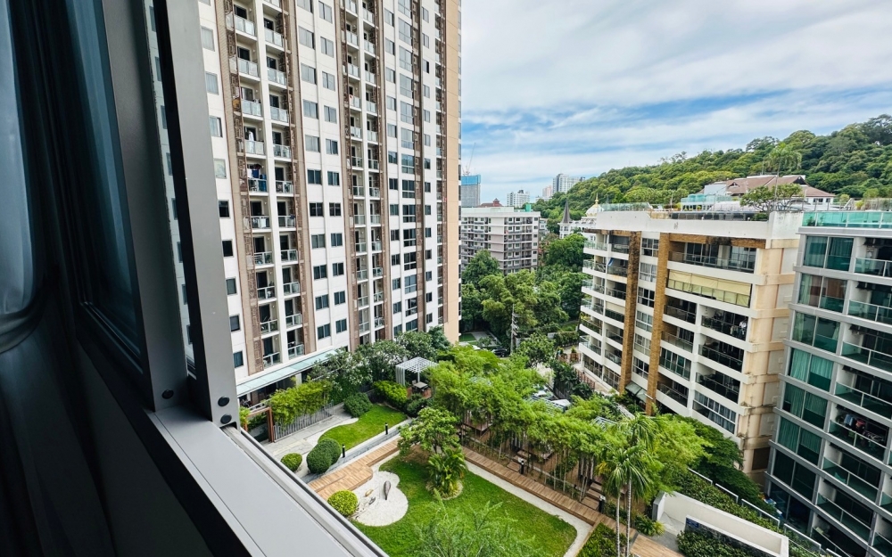 ปล่อยเช่ารายปี Unixx พระตำหนัก-พัทยาใต้ 1 ห้องนอน ชั้น 11 วิวสระ (ทำ Airbnb ได้)