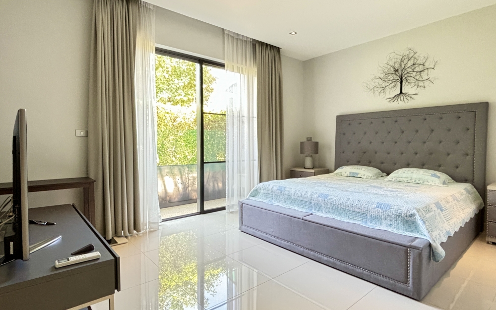 ขาย Pool Villa 2 ชั้น 4 ห้องนอน 4 ห้องน้ำ Palm Lakeside Villas ปาล์ม เลคไซด์ วิลล่า (1)