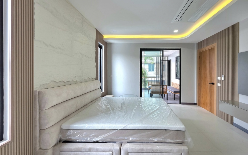 ขาย Pool Villa 2 ชั้น 4 ห้องนอน 5 ห้องน้ำ พัทยากลาง (1)