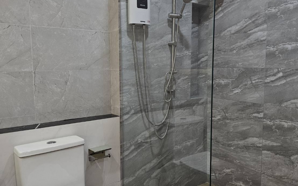 ขาย Pool Villa 2 ชั้น 4 ห้องนอน 4 ห้องน้ำ ห้วยใหญ่ (3)