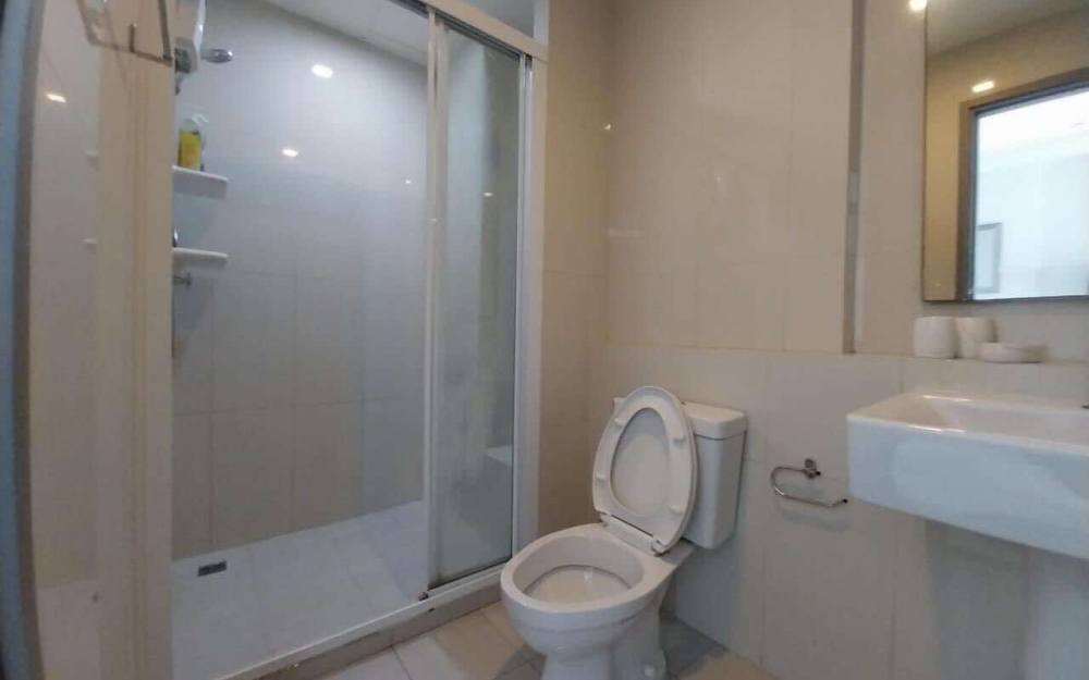 ปล่อยเช่ารายปี The Base Central Pattaya เดอะเบสท์ พัทยากลาง 1 ห้องนอน 1 ห้องน้ำ