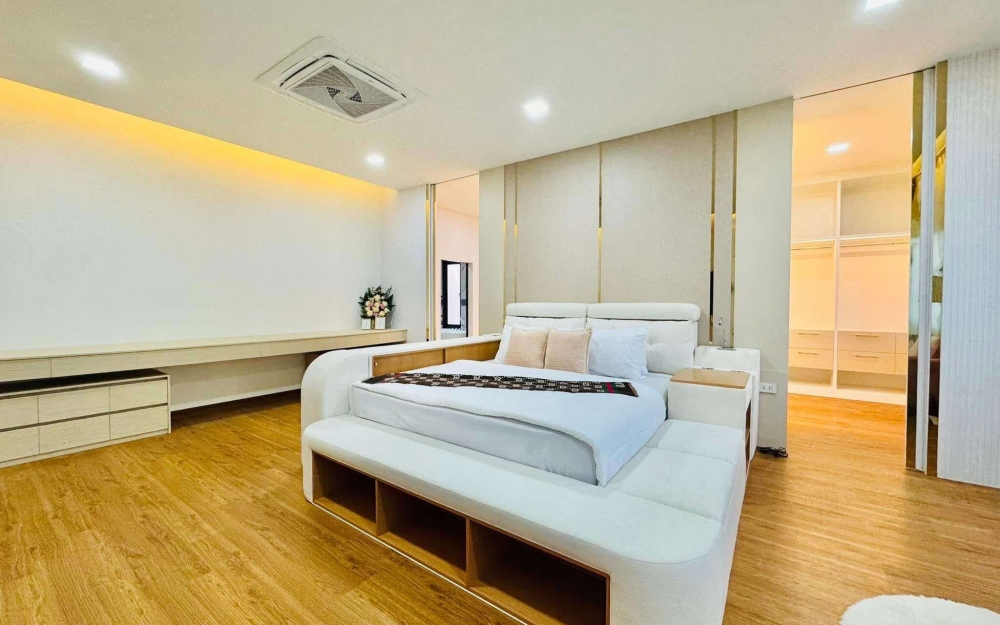 ขายบ้าน Pool Villa 2 ชั้น 3 ห้องนอน 6 ห้องน้ำ ทุ่งกลมตาลหมัน