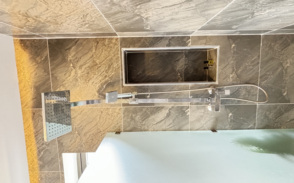 ขาย Pool Villa 2 ชั้น 7 ห้องนอน 8 ห้องน้ำ ห้วยใหญ่ (2)