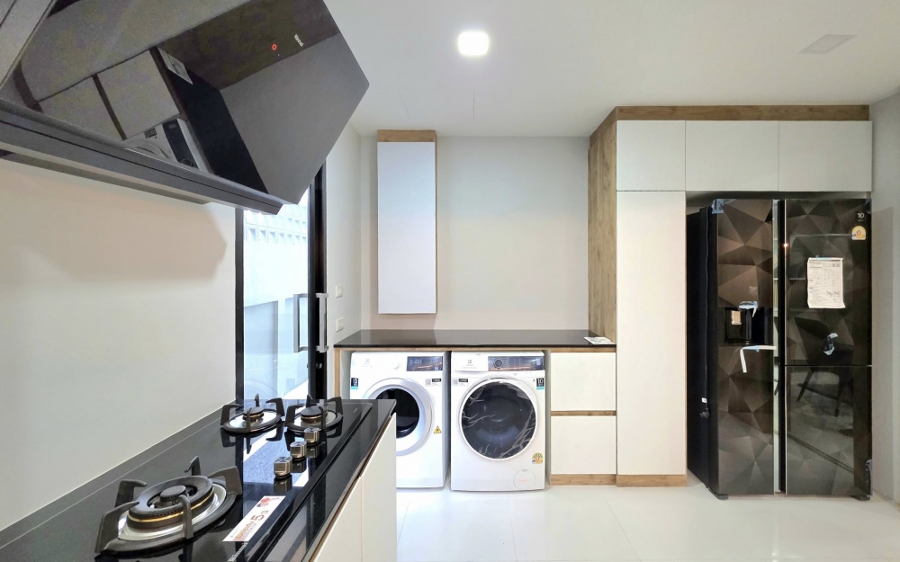 ขาย Pool Villa 2 ชั้น 4 ห้องนอน 5 ห้องน้ำ พัทยากลาง (1)