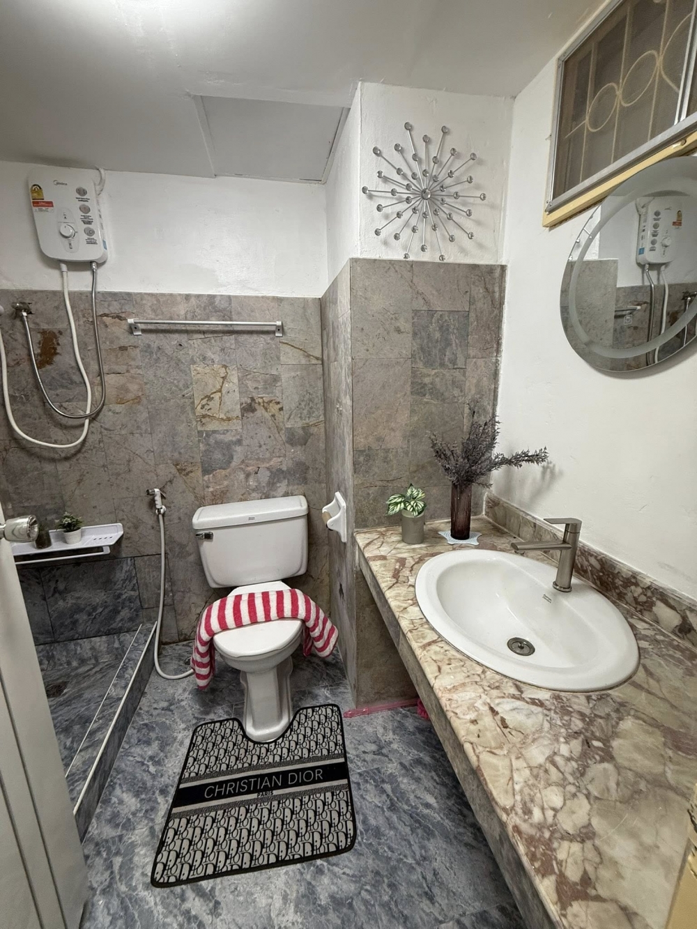 ขาย Nirun Grand Ville Central Pattaya นิรันดร์ แกรนด์ วิลล์ พัทยากลาง Studio วิวทะเล (15,000)