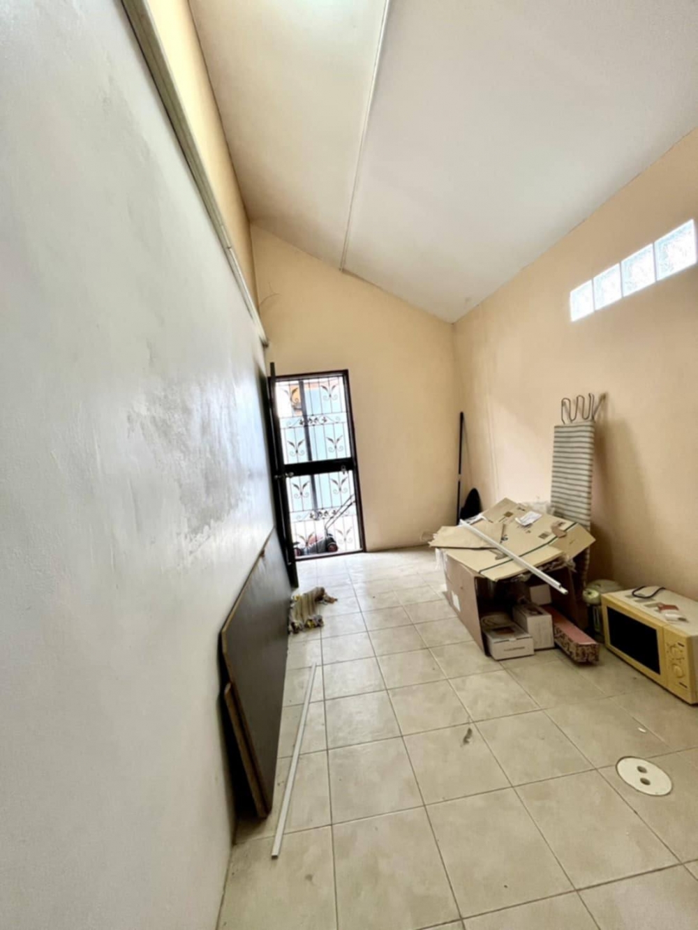 ให้เช่า บ้านเดี่ยว 3 ห้องนอน 2 ห้องน้ำ พัทยา