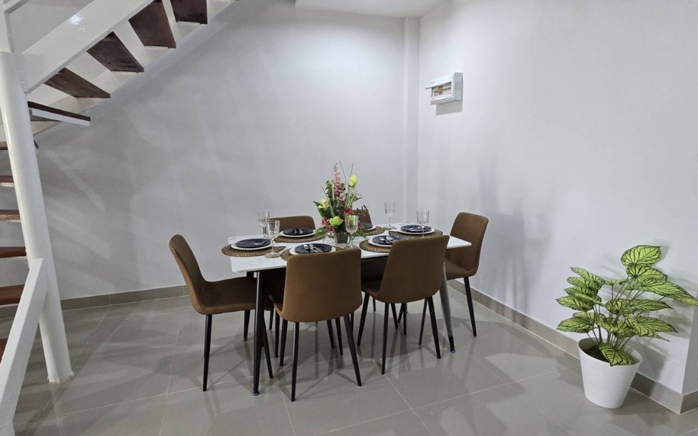 ขายบ้านแฝด 2 ชั้น ซ.สยามคันทรีคลับ 4 ห้องนอน 3 ห้องน้ำ ติดเจ้าของ