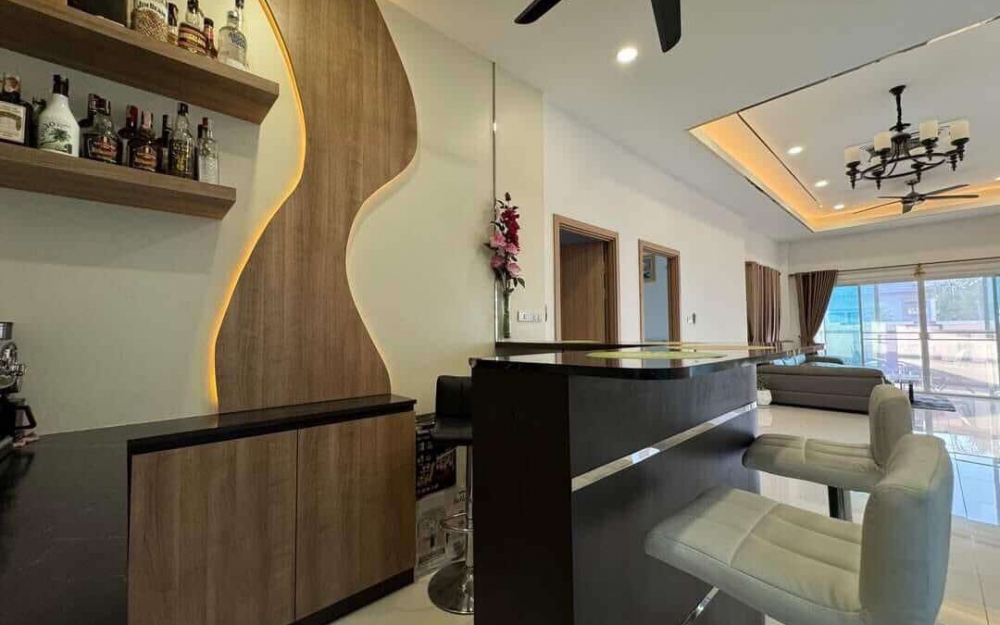 ขายบ้าน Pool Villa  3 ห้องนอน 2 ห้องน้ำ นาจอมเทียน