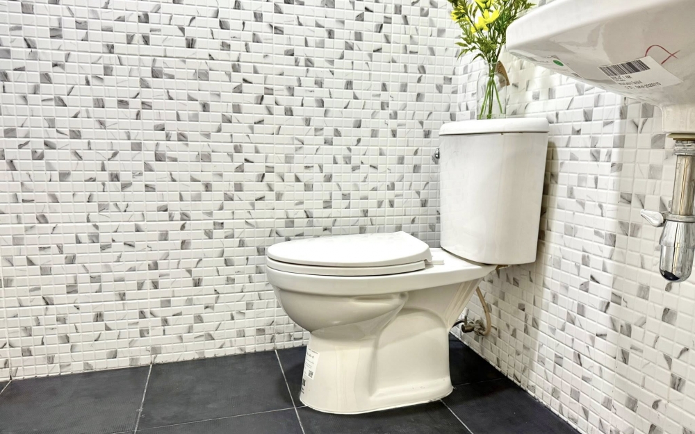 ขายทาวน์เฮ้าส์ 2 ชั้น 2 ห้องนอน 2 ห้องน้ำ ถนนสุขุมวิท (2)