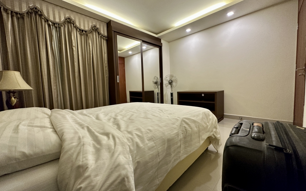 ขาย City Garden Pattaya ซิตี้ การ์เด้น พัทยา 2 ห้องนอน วิวสระ (3)