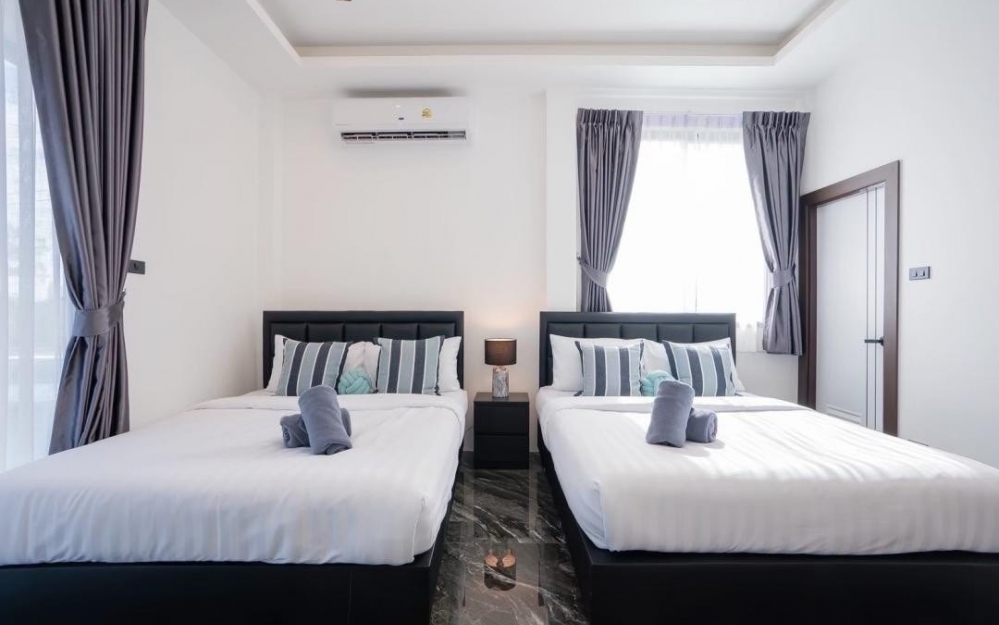 ให้เช่า Pool Villa 2 ชั้น 4 ห้องนอน 4 ห้องน้ำ ห้วยใหญ่