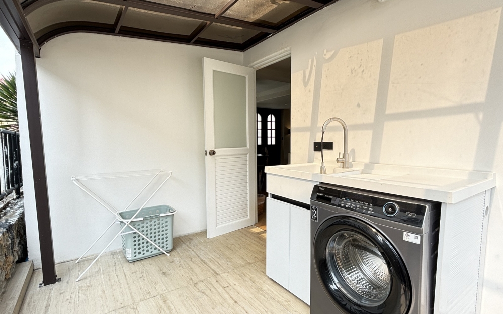 ขาย Pool Villa 2 ชั้น 4 ห้องนอน 5 ห้องน้ำ จอมเทียน (2)