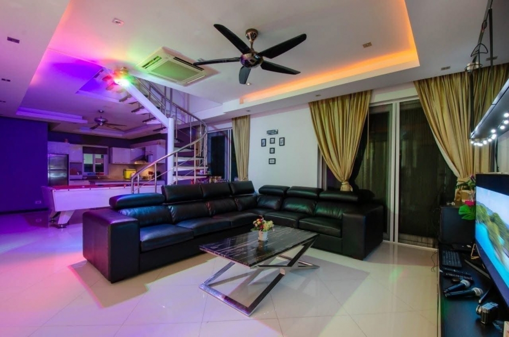 ให้เช่า Pool Villa 2 ชั้น 5 ห้องนอน 5 ห้องน้ำ จอมเทียน