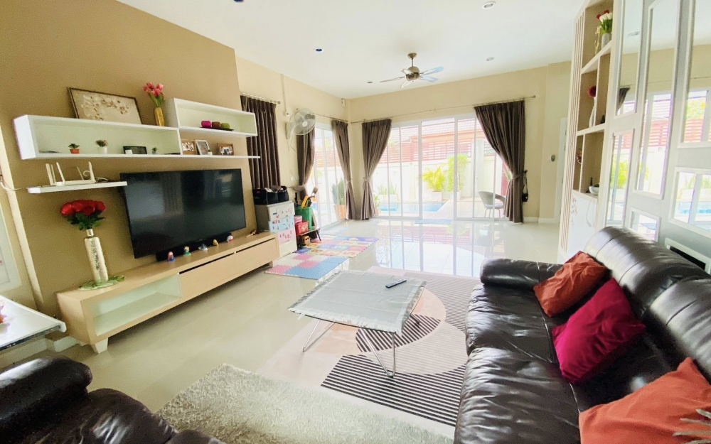 ขาย Pool Villa 3 ห้องนอน 2 ห้องน้ำ ห้วยใหญ่ (2)