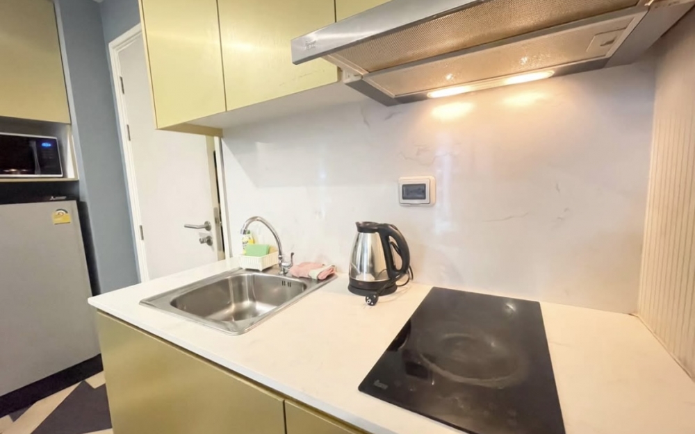 ขาย Espana Jomtien เอสปันญ่า จอมเทียน 1 ห้องนอน วิวสระ (2)