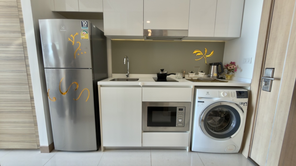 ปล่อยเช่า Riviera Jomtien ริเวียร่า จอมเทียน Studio ชั้น 15 วิวทะเล ติดเจ้าของ