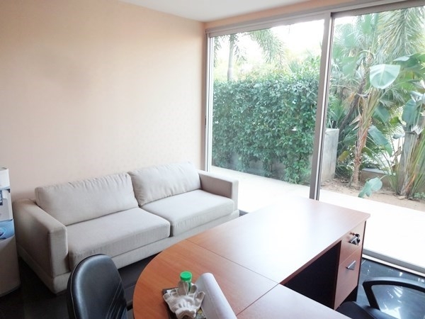 ขาย Club Royal Wongamat คลับ รอยัล วงศ์อมาตย์ 1 ห้องนอน วิวเมือง (2)